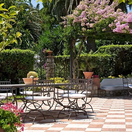 Camerelle Villa