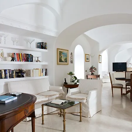 Camerelle Villa